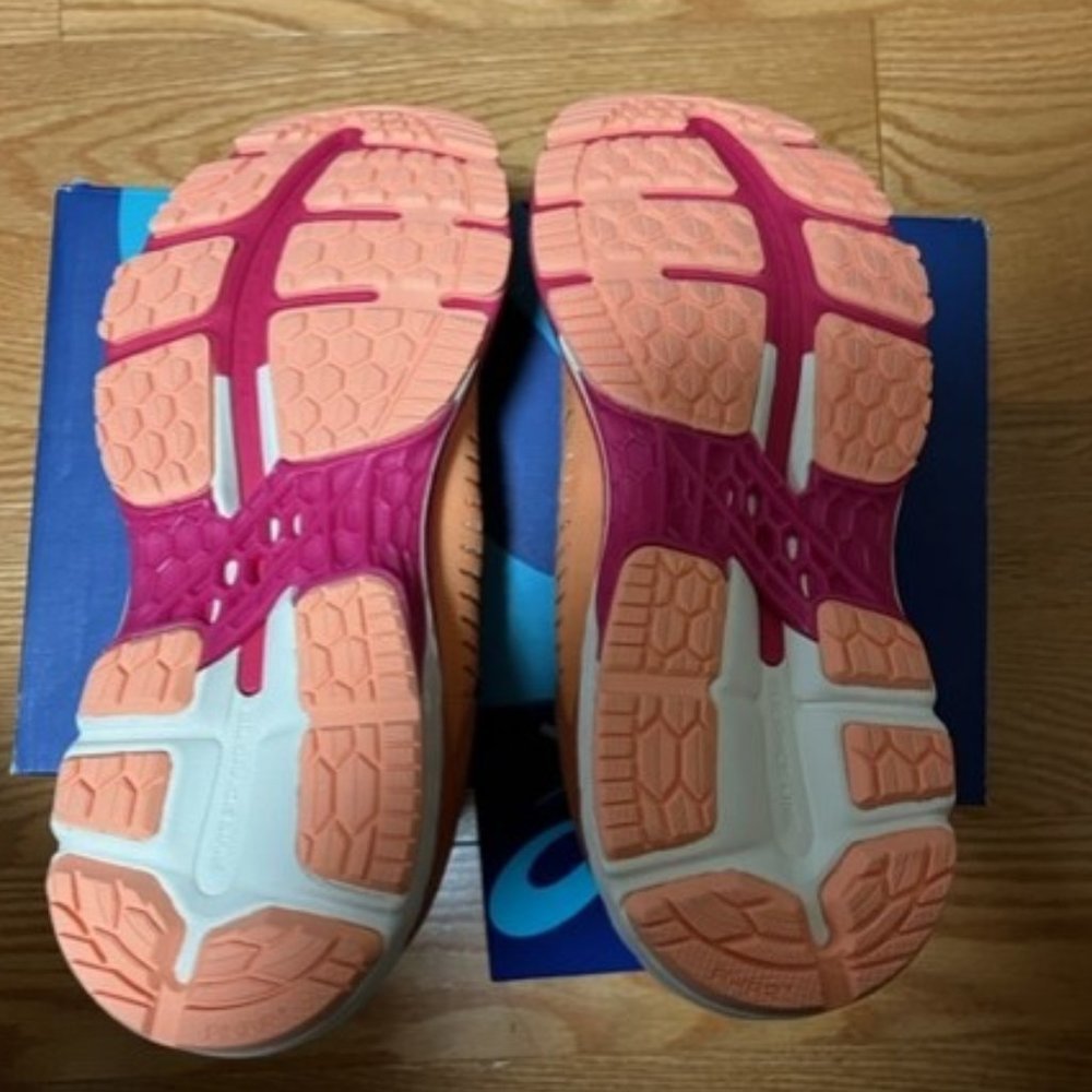 Asics Running Shoes For Sale!! - Picture 7 of 8